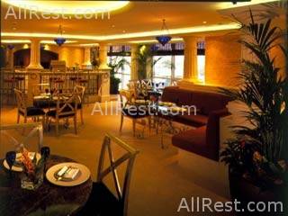 The Fairmont Dubai 5